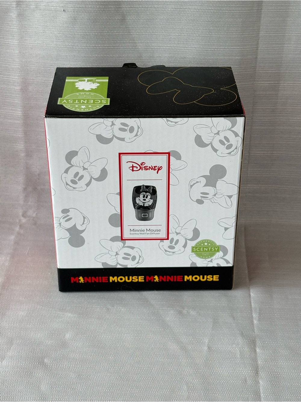 Minnie Mouse Bran New Scentsy Wall Fan Defuser Brand New